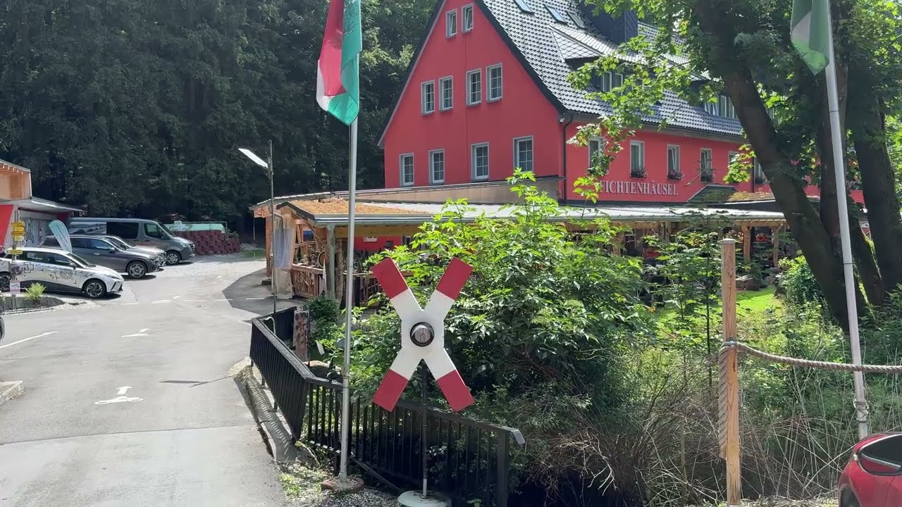 Die LGB- Modellbahnanlage Fichtenexpress im Fichtenhäusel Erzgebirge