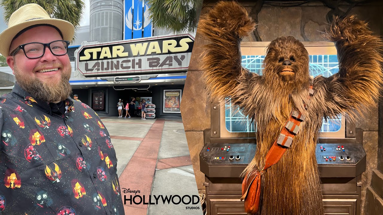 Disney’s Hollywood Studios | Chewbacca & Darth Vader At Star Wars Launch Bay | Disney Park