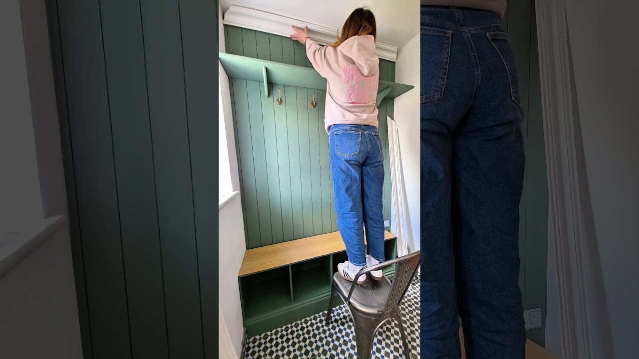 Turning my porch into a boot room part 3! #diy #newbuild #diyprojects #panelling