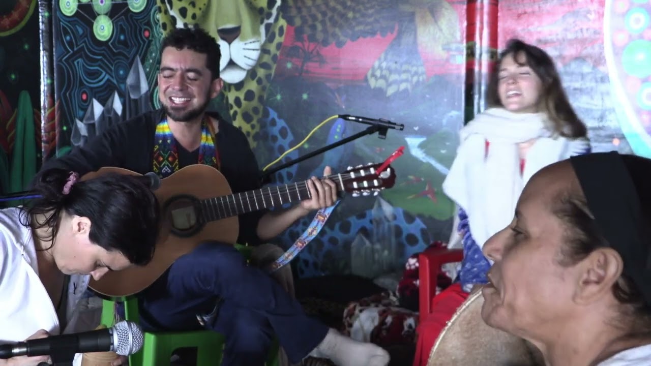 Danny Osorio and Daniela - Espiritu de la