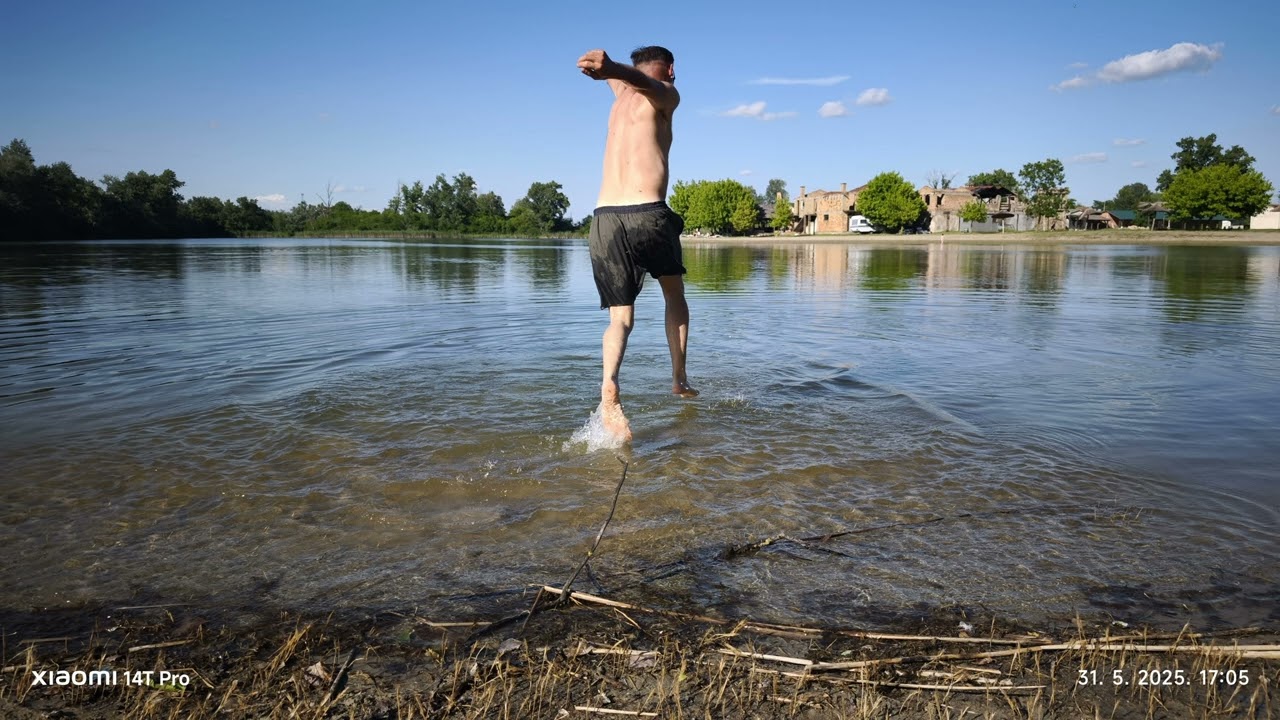 Jezero štrand i dunav kod bogojeva