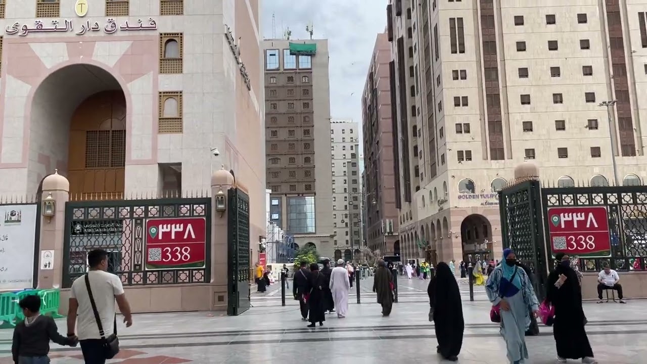 sangat dekat dengan masjid nabawi lurus pintu 338 hotel dallah taibah #madina #madinah