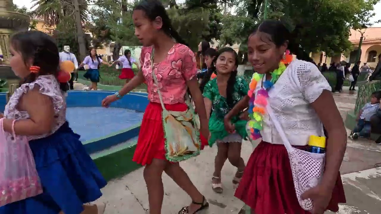 Carnaval de Arani -Valle Alto Cochabamba Bolivia - ¡derroche de alegria y encanto!