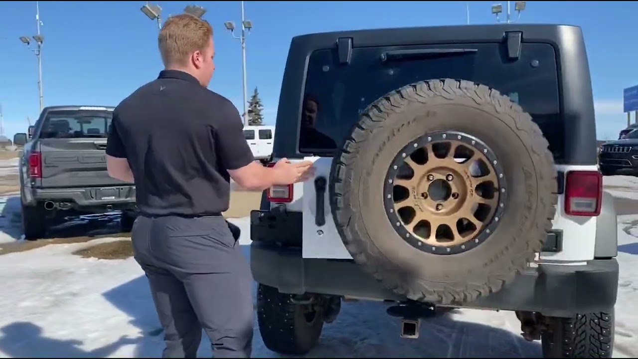 2011 Jeep Wrangler Unlimited Rubicon | Stock #M0703 | UltraAuto