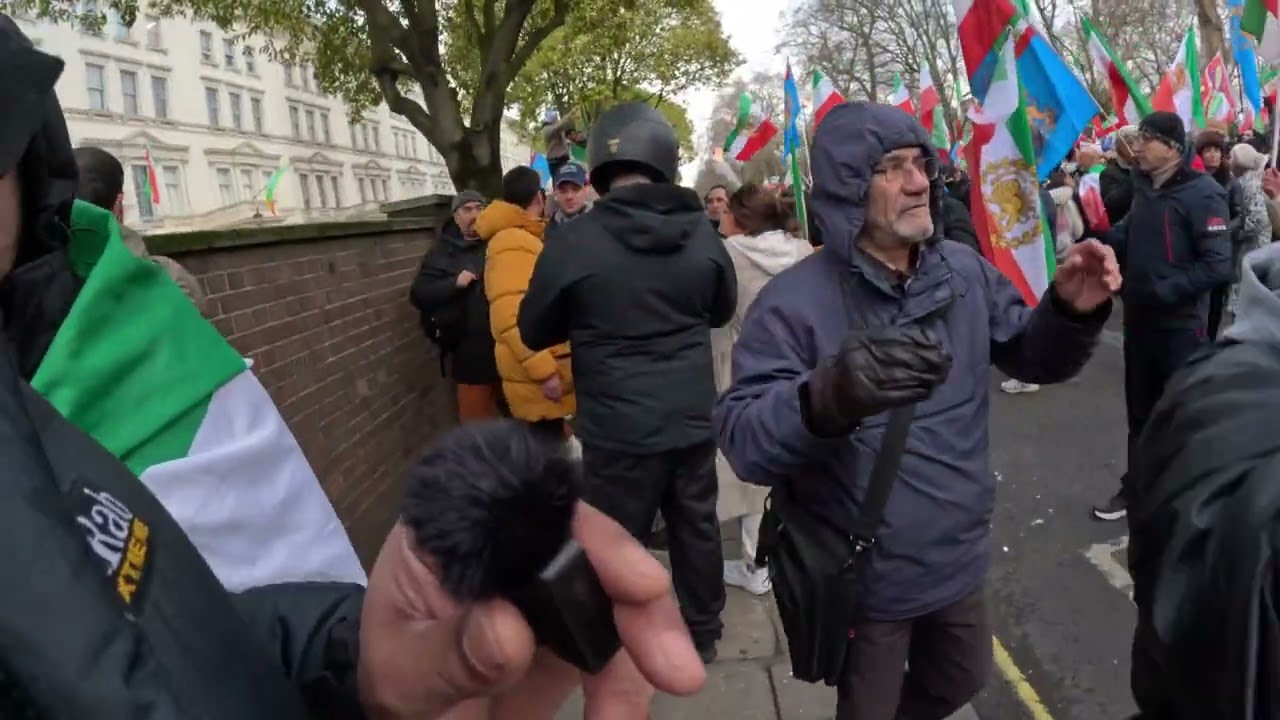 Chaos Outside Iran Embassy London: Police and Protesters Clash as Bricks Fly | 10/01/2026