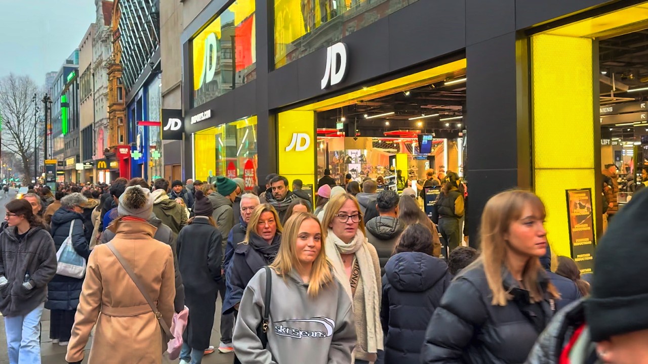 London City Tour 2025 | 4K HDR Virtual West End Walking Tour | London Winter Walk 2025