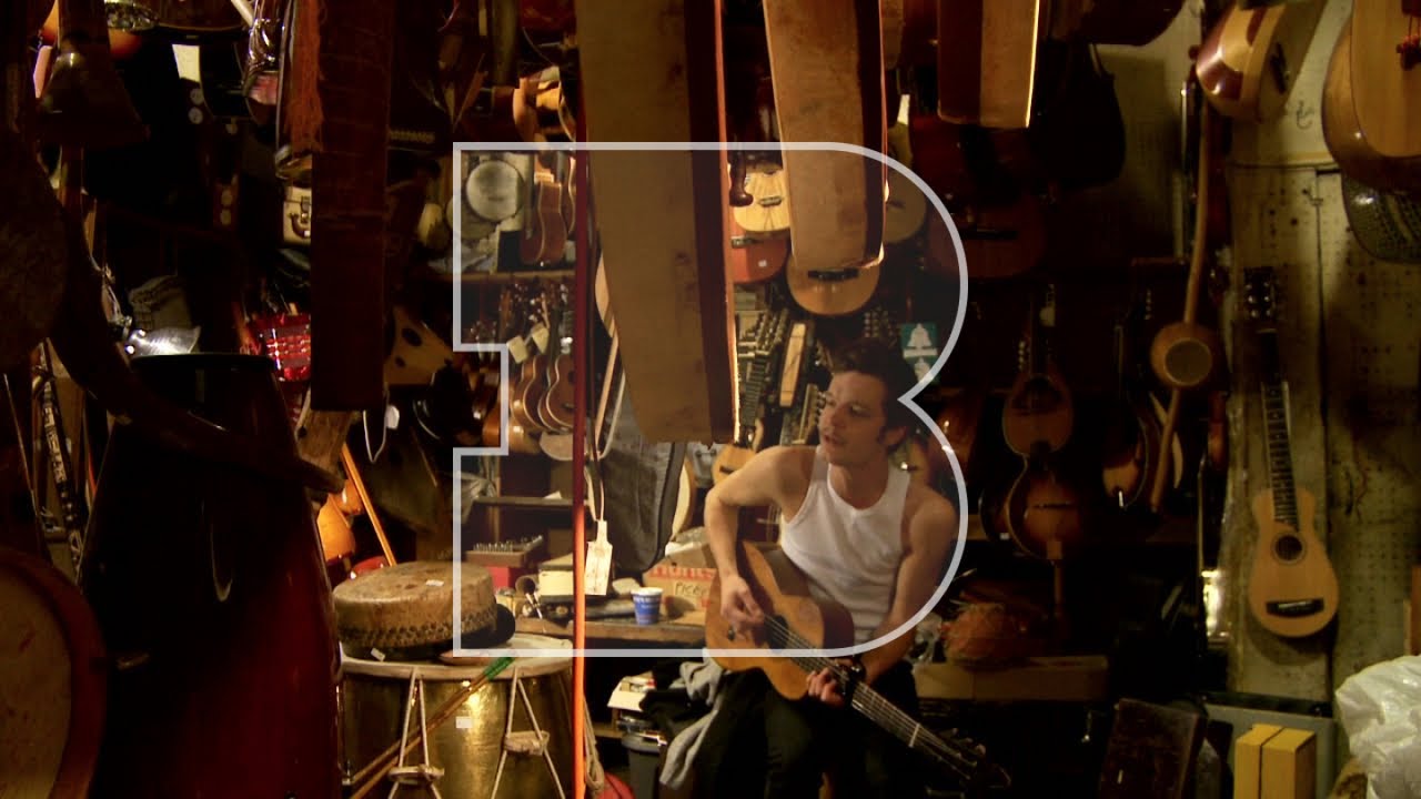 The Tallest Man On Earth - The Gardener | A 10 Year Old Take Away Show