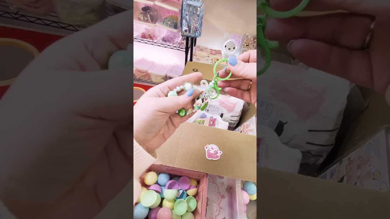 Packing Christy’s 5th order with us! 💕She asked for a Hello Kitty pillow