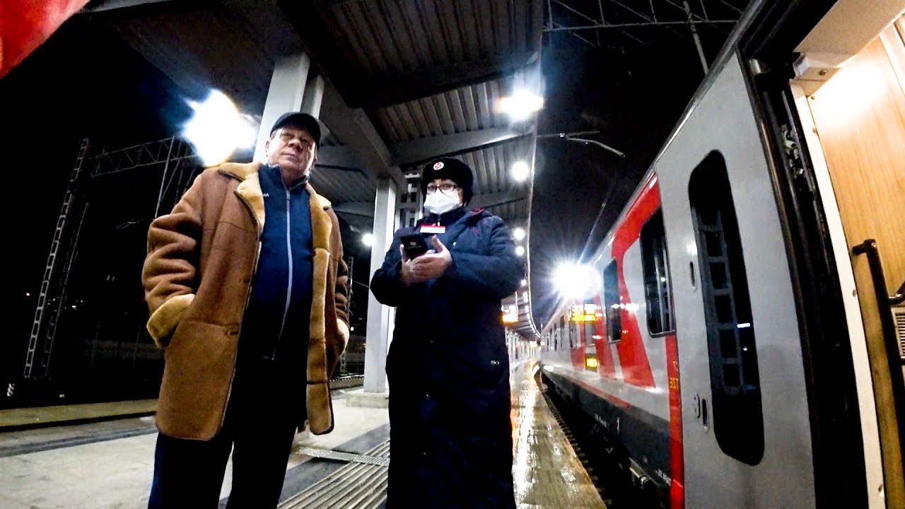 ¿Montarías en este tren nocturno?🇷🇺