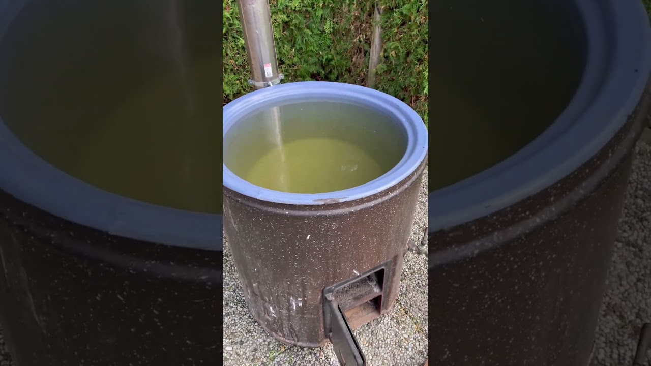Vorbereitung f&uuml;r das schmelzen der R&auml;hmchen #bee #nature #cleaning #boddenbiene #beekeeper