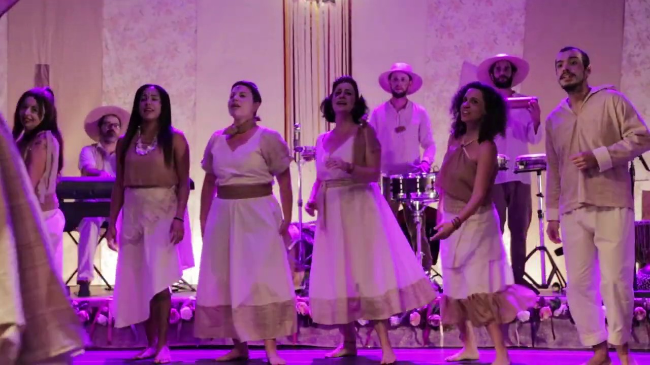 Ciranda da morena / Casa de Farinha - Espetáculo Cantos da Cultura Popular - 5/11