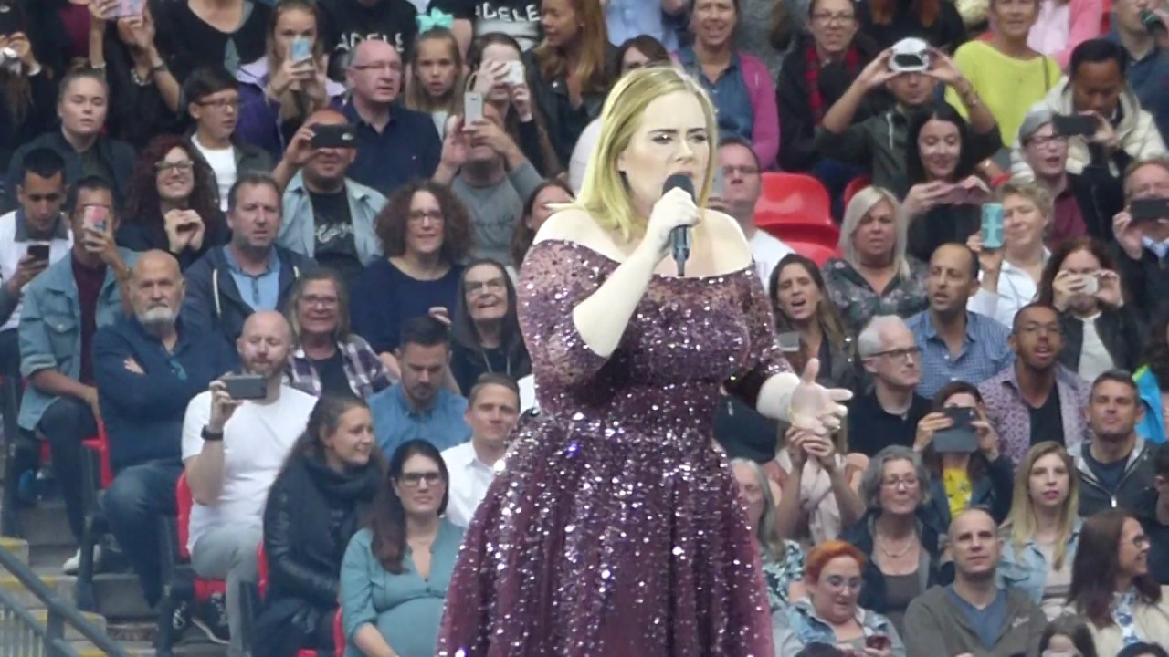 ADELE with HELLO -  here last live performance  in 2017 - WEMBLEY LONDON - HD VIDEO