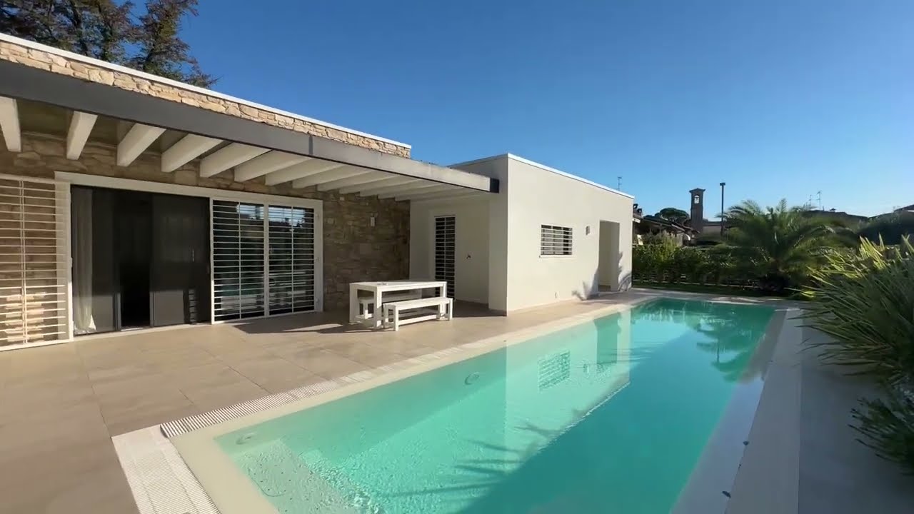 Moderne freistehende Villa in Padenghe sul Garda - Gardasee (PAD 201 5)