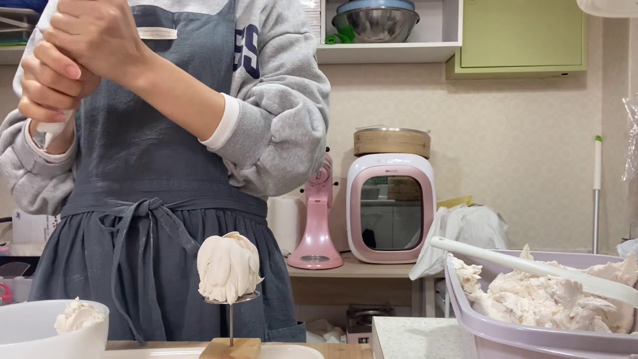 앙금플라워공방 vlog 앙금언니 / 돔형 어레인지하기 / 작약케이크
