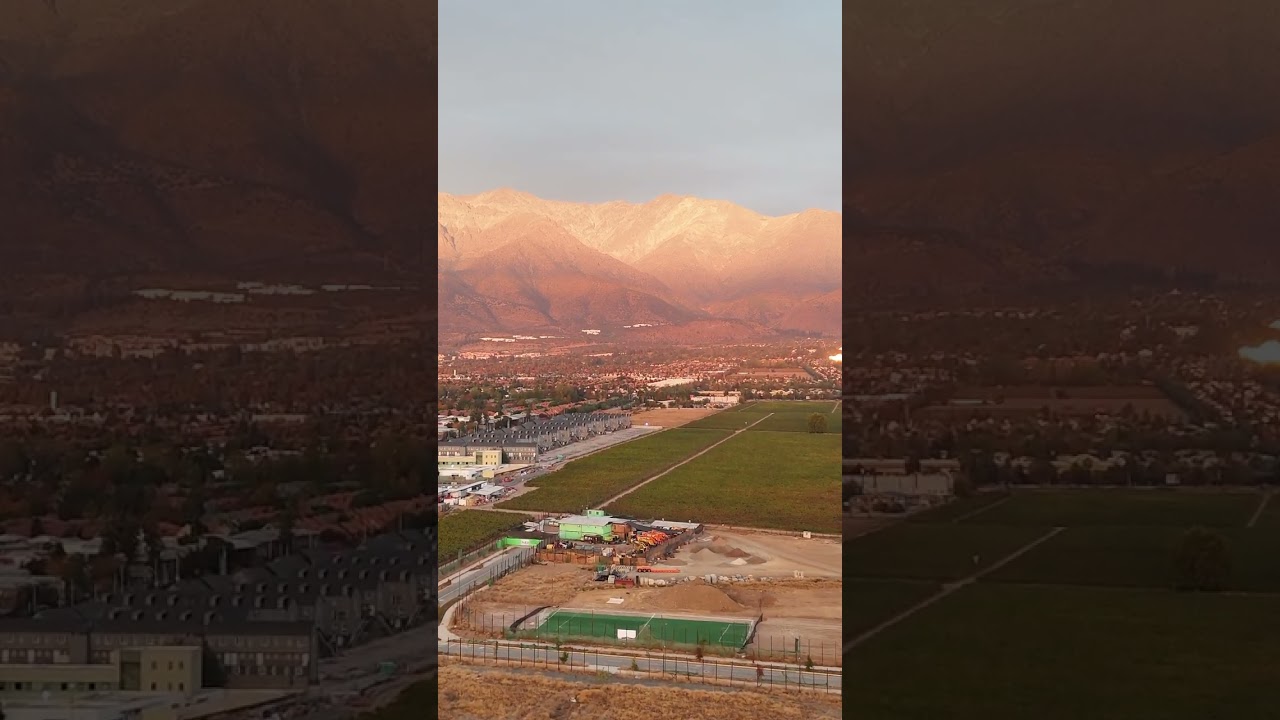 OTO&Ntilde;O EN SANTIAGO DE CHILE.  CORDILLERA DE LOS ANDES AL FONDO @droneando @santiago @cordillera