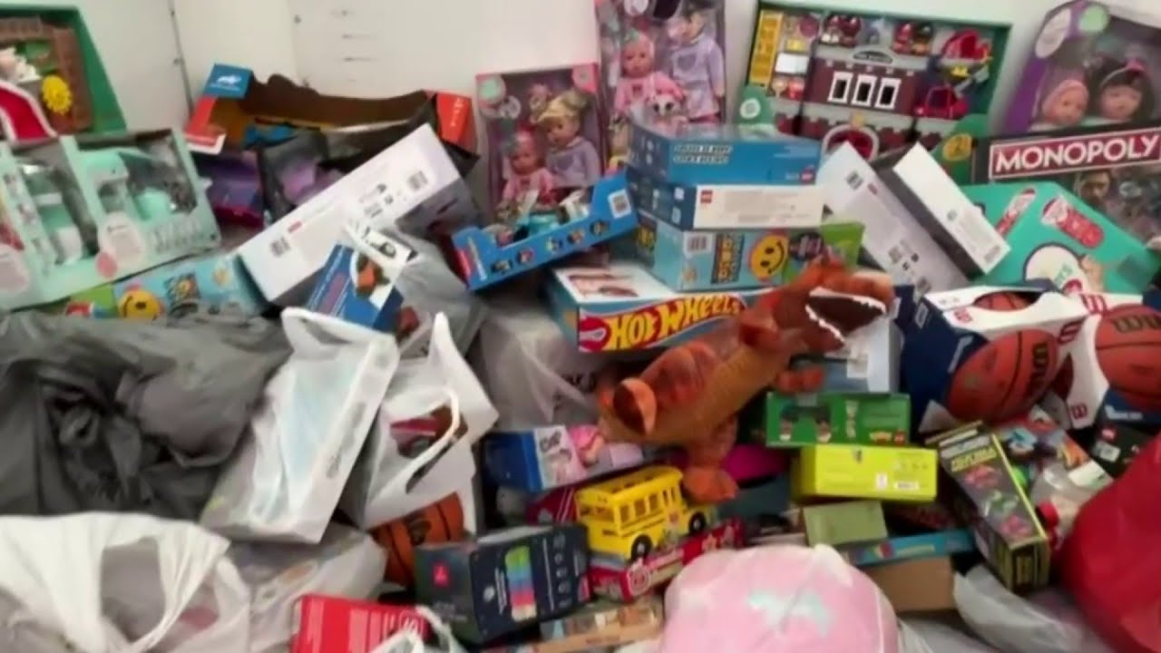 What you need to know about Toys for Tots toy drive
