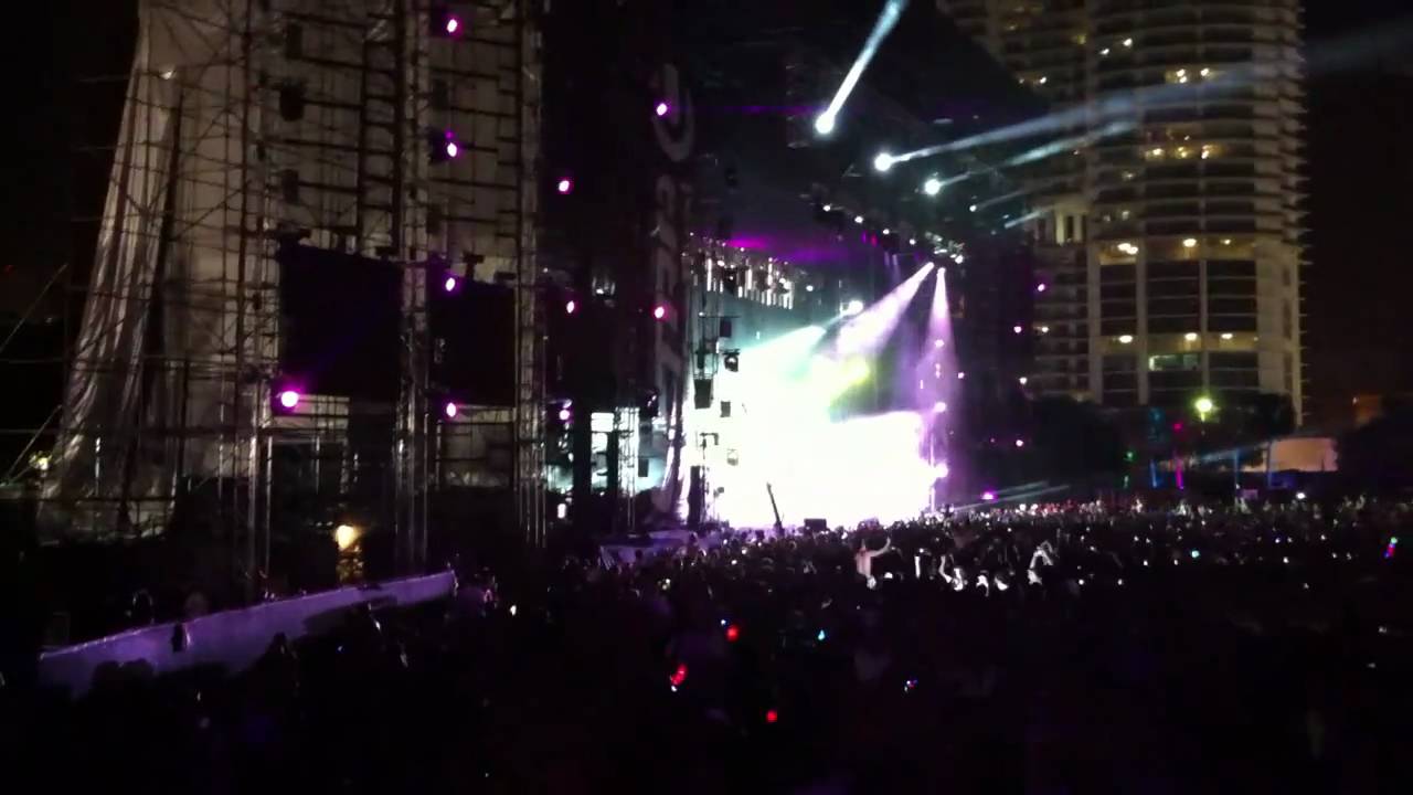 Ultra Music Festival 2011 Miami - Deadmau5 Live Part 3