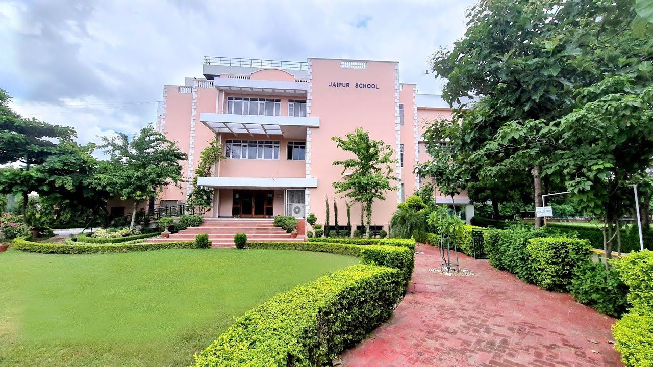 Campus tour- aerial view