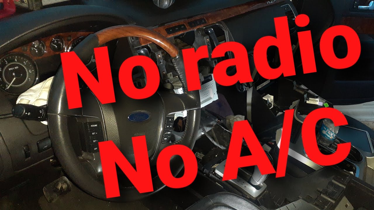No Funciona El A/C Y EL RADIO  CODE U0256