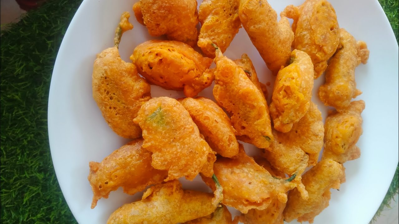 मिर्ची बज्जी बनाने का Secret Masala 🌶️ | Crispy Mirchi Bhajiya Recipe | Street Food Style