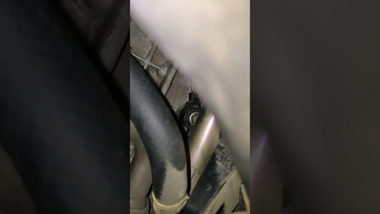 Suzuki Knock Sensor Problem #automobile #k200 #repair #mechanic #tata