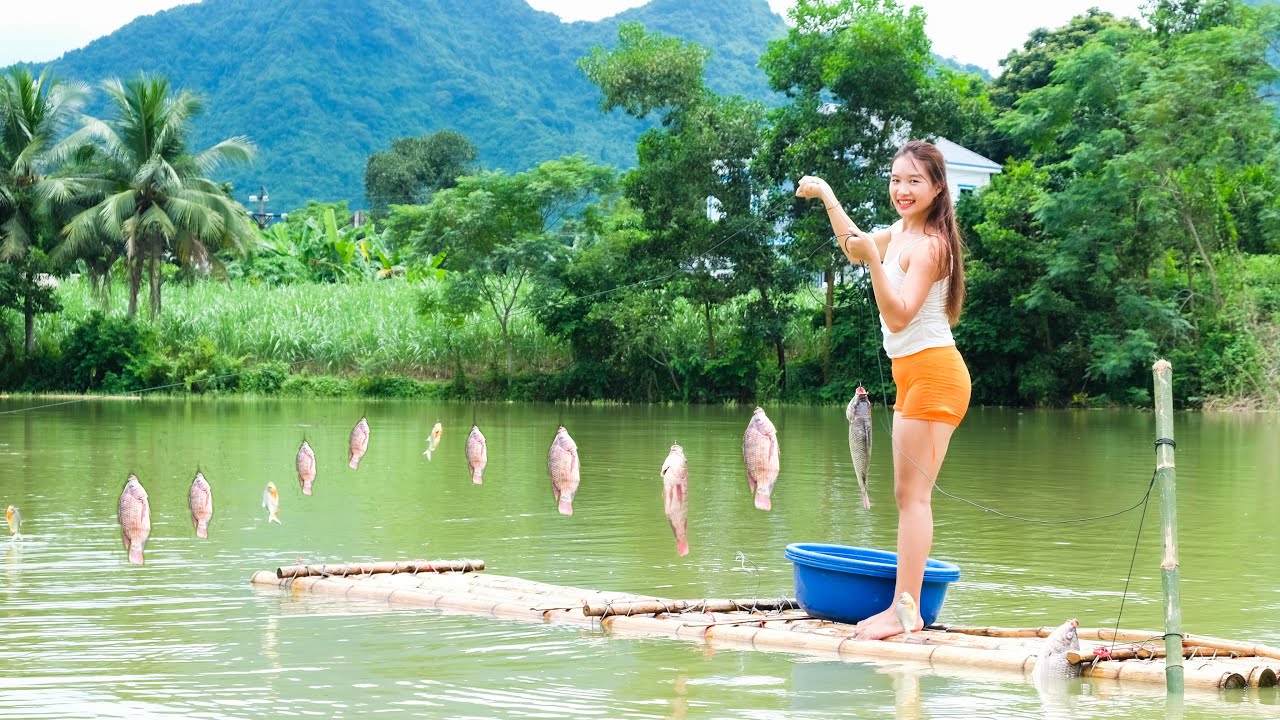 Girl Living On The Lake, Doing Fishing And Catching A Lot Of Fish, Making Smoked Fish|Thảo Bushcraft