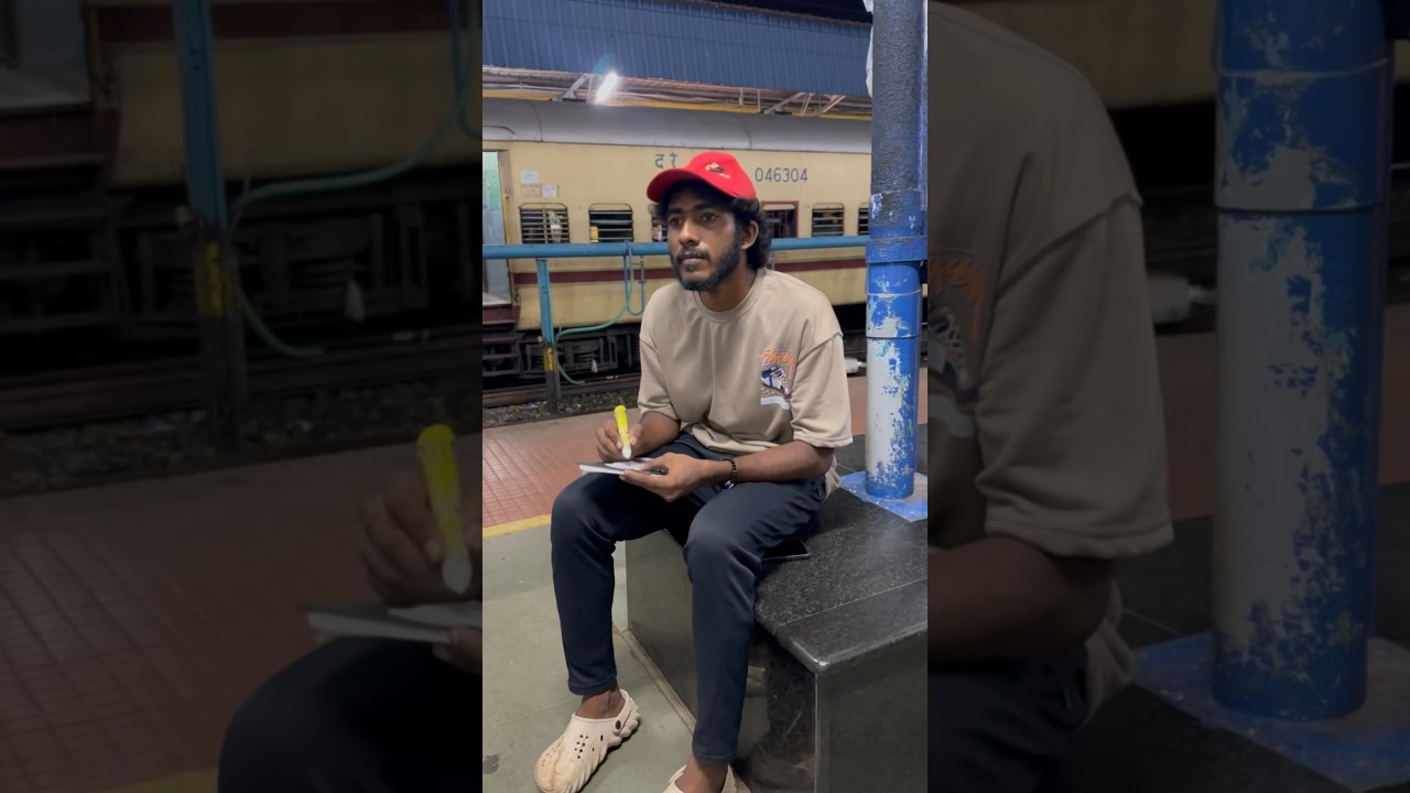 Railway police &hellip;.👮&zwj;♂️🤩 unexpected 💖 | oh Mahi #police #reaction #respect #viral