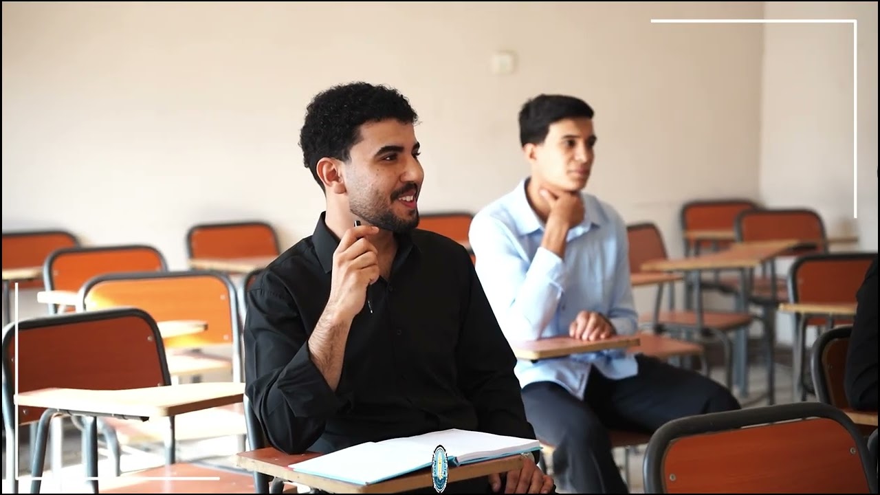 مباشرة طلبة المرحلة الاولى في كلية اللغات