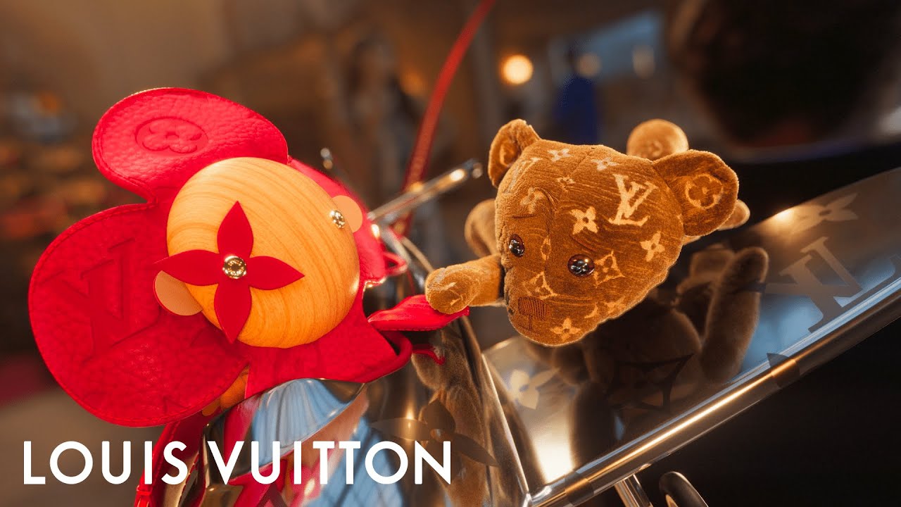 The Holiday Season with Louis Vuitton &ndash; Chapter 2 | LOUIS VUITTON