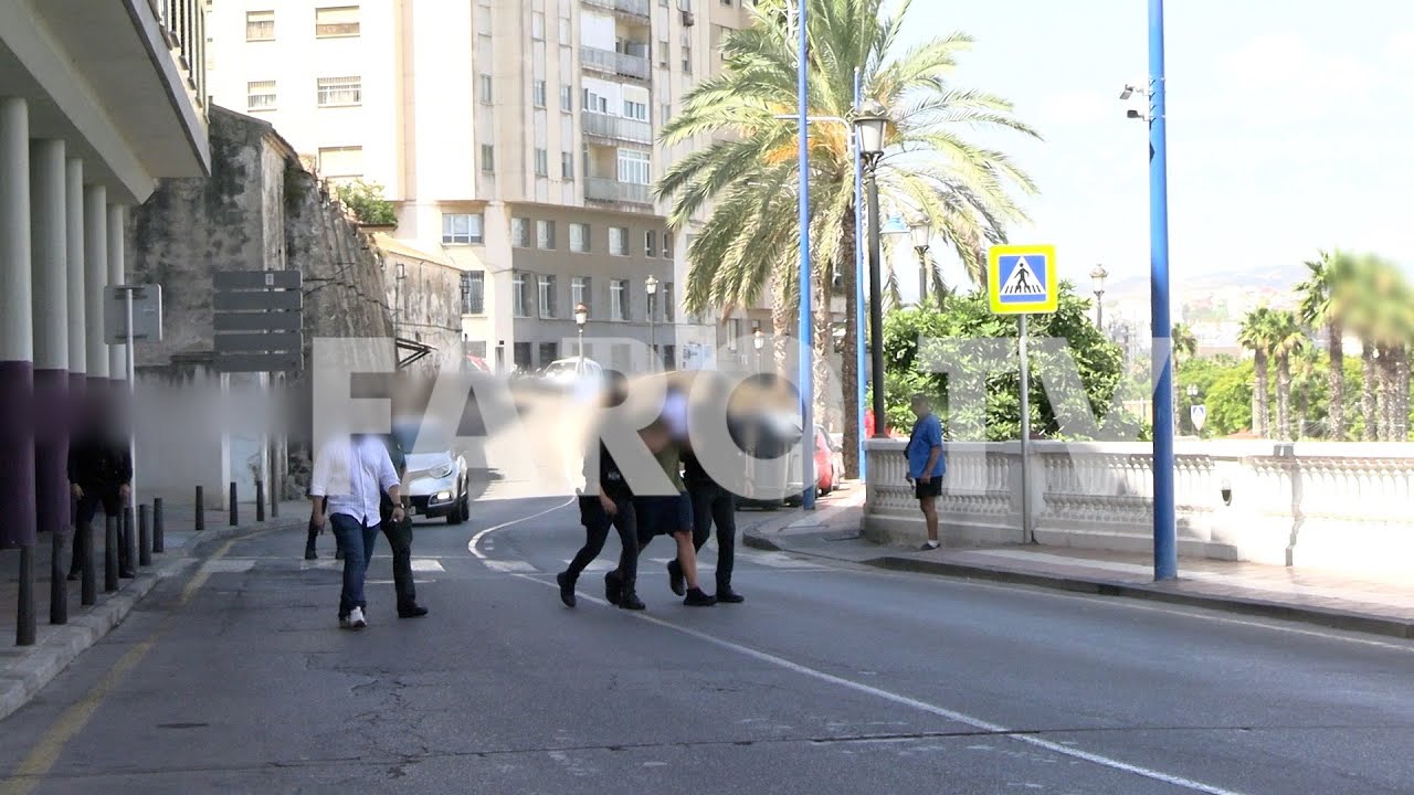 Operación antidroga de la Guardia Civil, un agente detenido