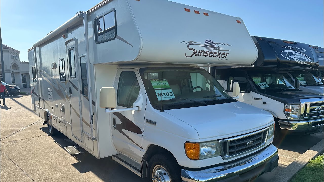2006 Forest River Sunseeker 3100SS