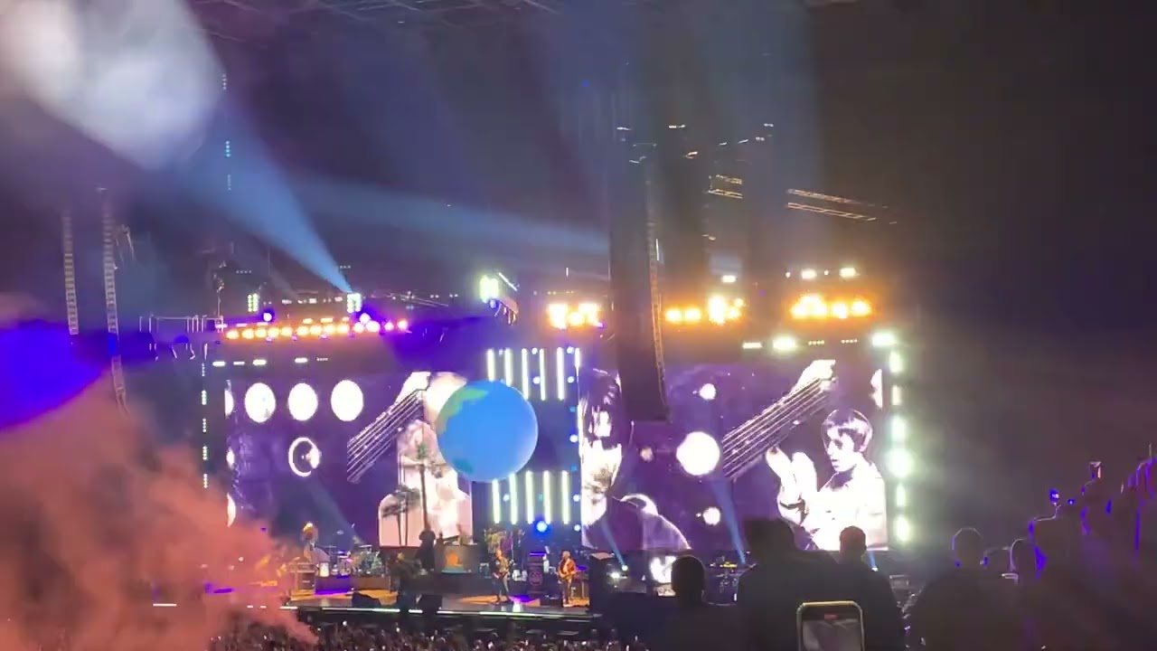 Liam Gallagher - Definitely Maybe Tour - Sheffield Arena - 1st June 2024 Rock N Roll Star