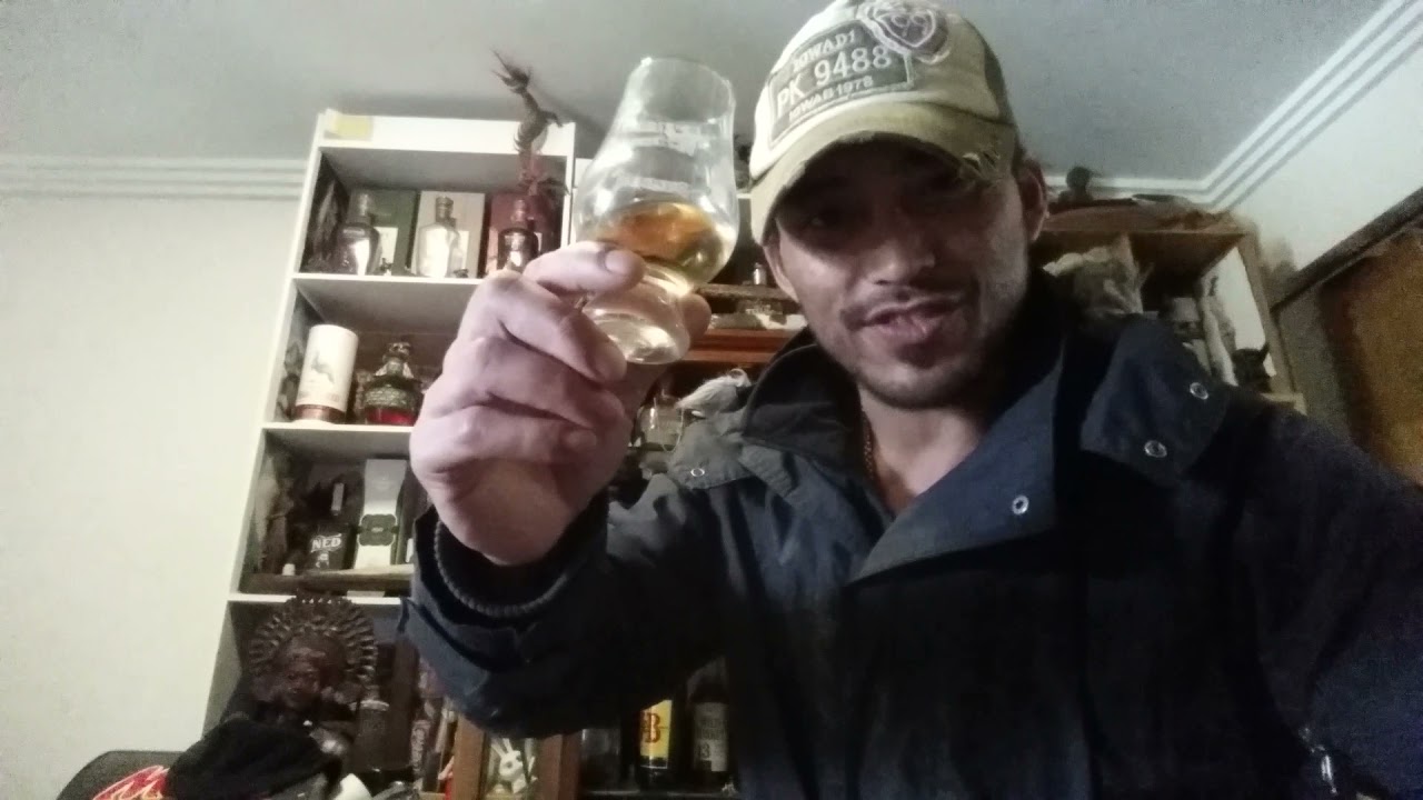 J&B (Justerini & Brooks) Blended Scotch Whisky 40.0%Alc/Vol Review