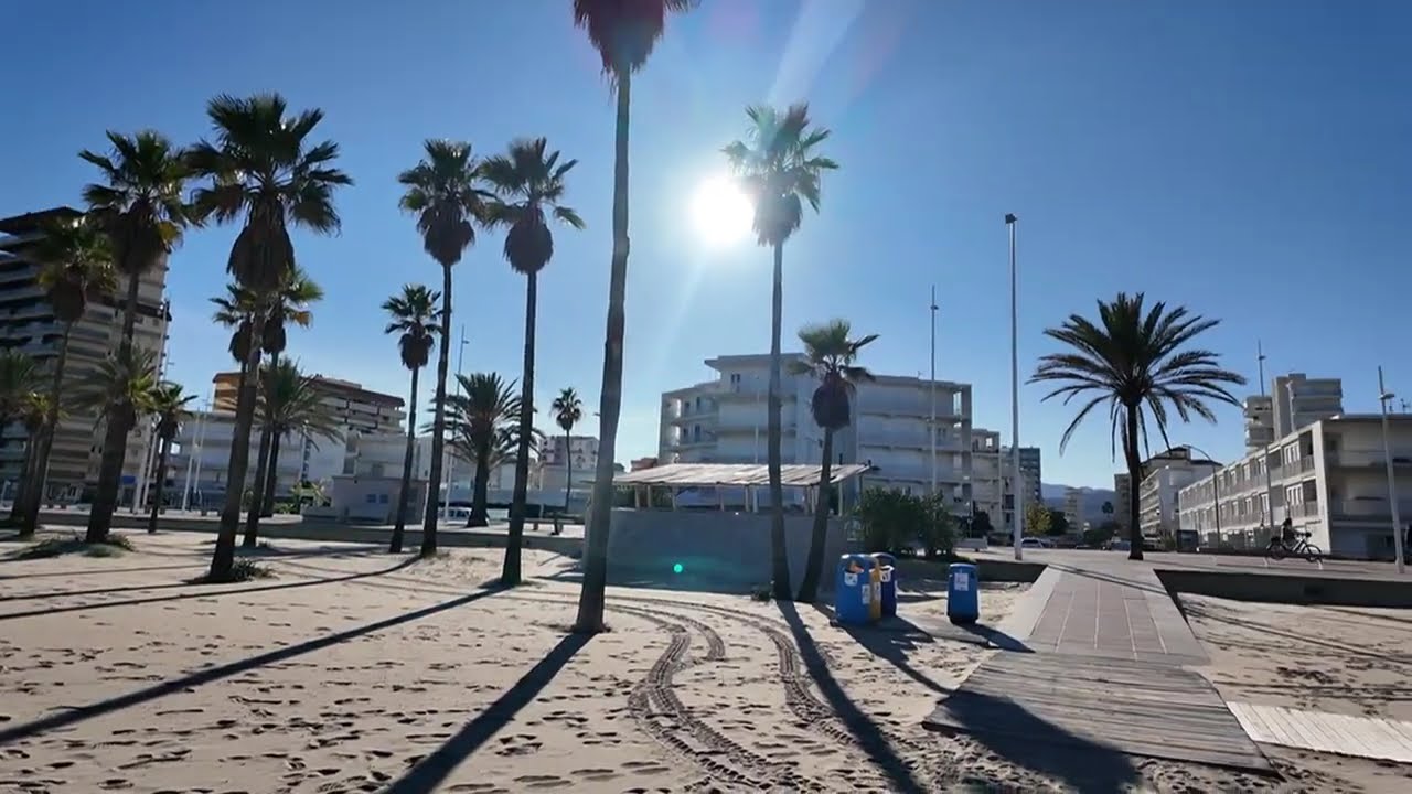SPANISH GHOST RESORT - A blissfully quiet and beautiful Gandia Beach on the Costa Blanca 