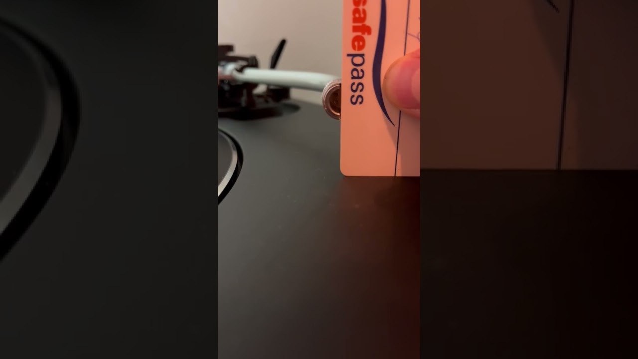 Technics SL-100C - Headshell Azimut level ?