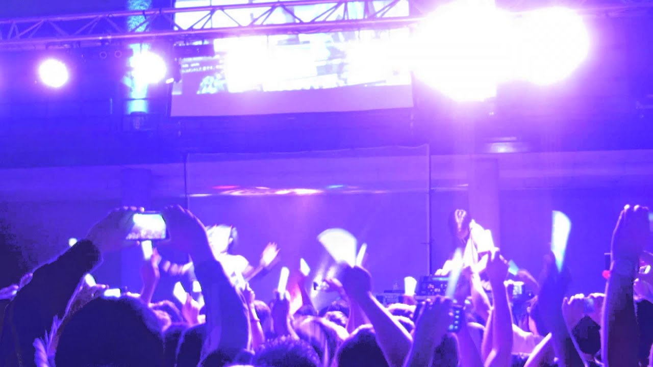 Yumiko & DJ ZANIO - Tell Your World (VocaloParty AEX 2014)
