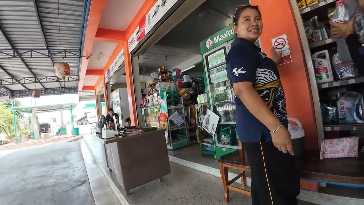 Saunan piirustukset ja piimähommat poskelleen.