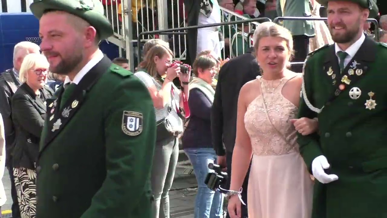 Brauchtum & Tradition NRW - Bundesschützenfest Rietberg 2024  T. V  Festzug Parade  15.09.2024