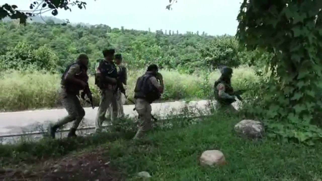 Indian Army in Action at Jammu and Kashmir - Live Video