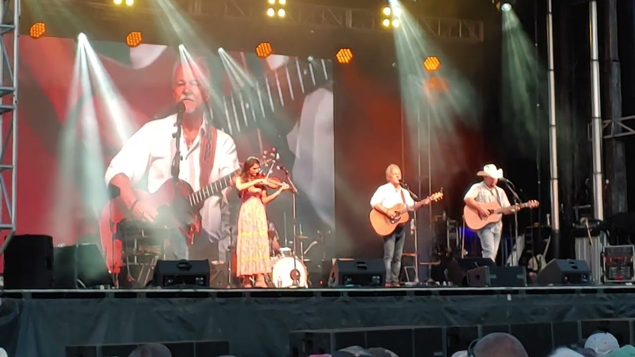 Jimmy Fortune at Homestead Festival