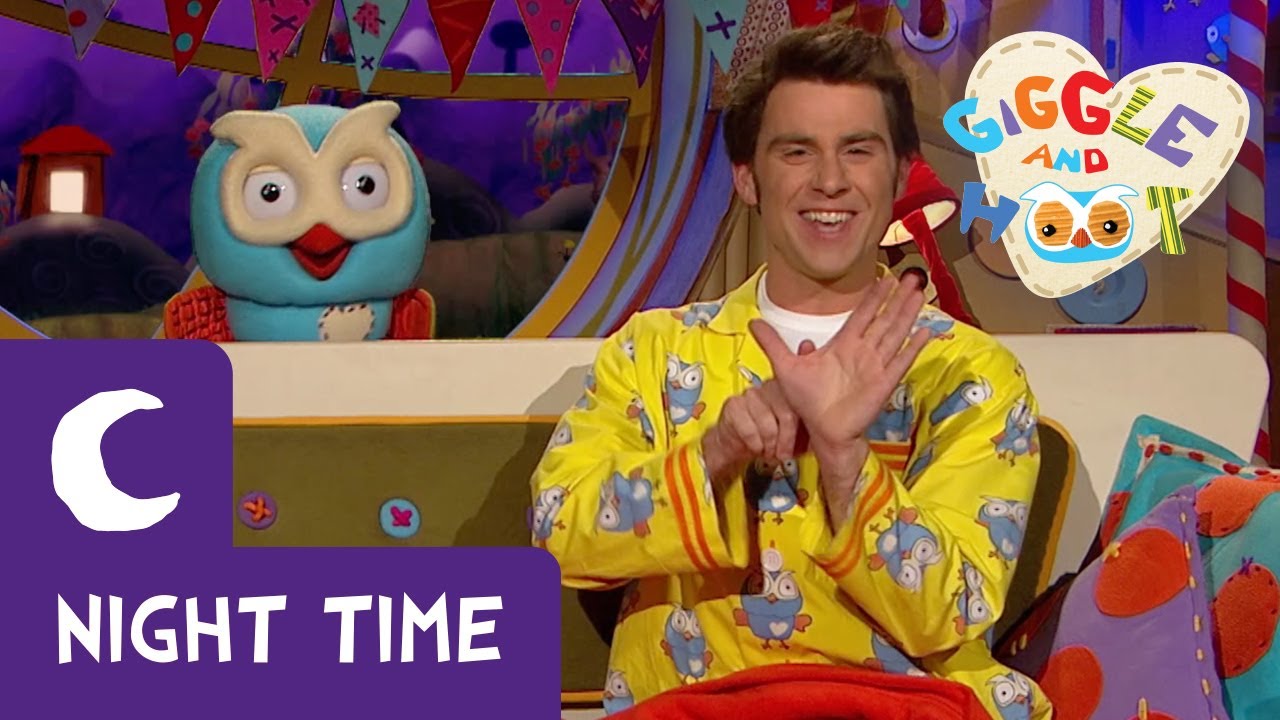 Giggle and Hoot: AUSLAN New Year's Eve Lullaby | Nighty Night Time