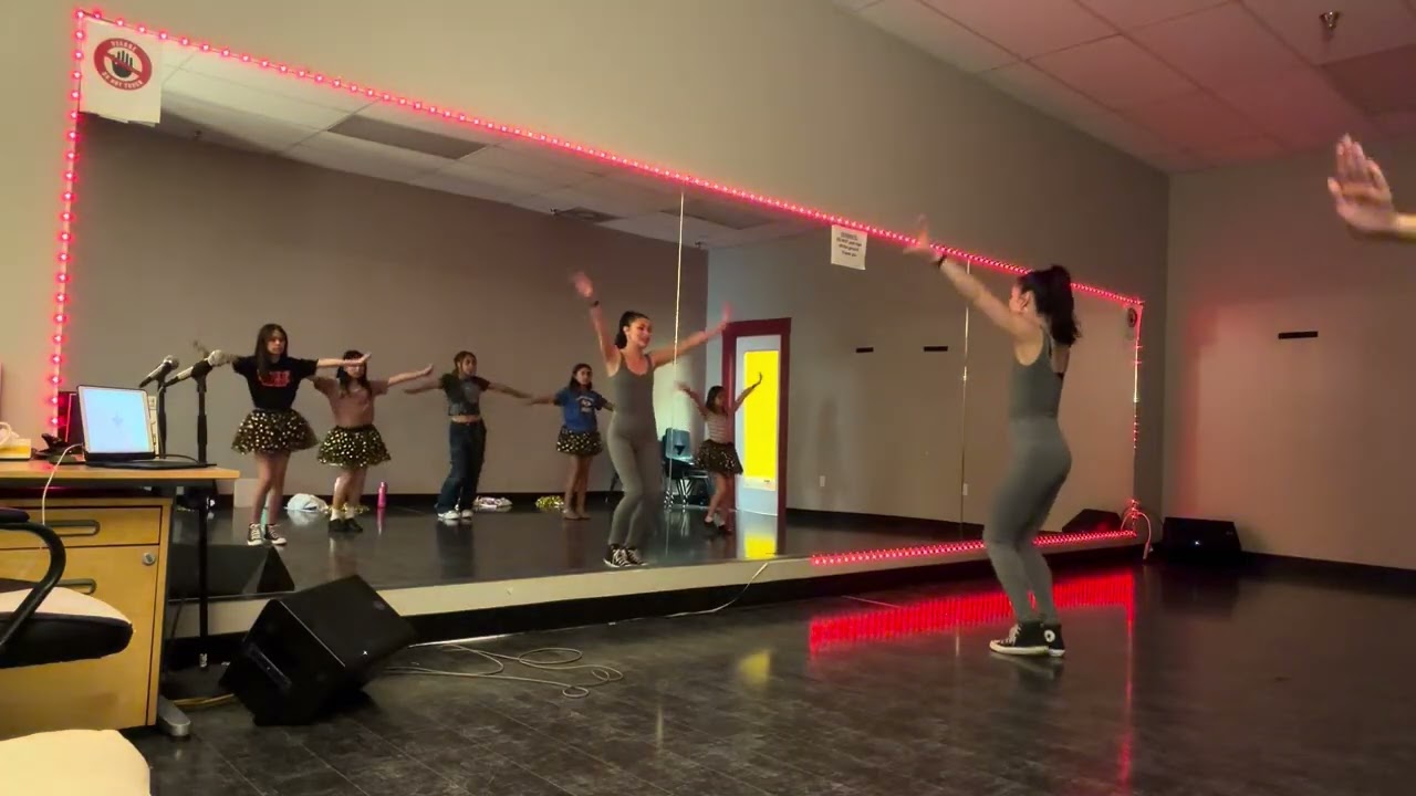 RICH GIRL - Run Through
