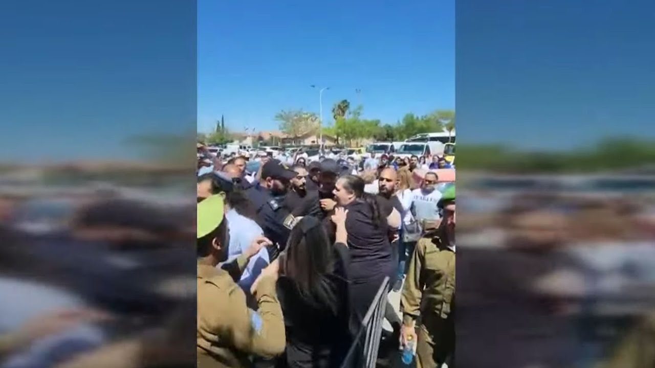 הקרע בלב בתי העלמין: צעקות ועימותים ביום הזיכרון