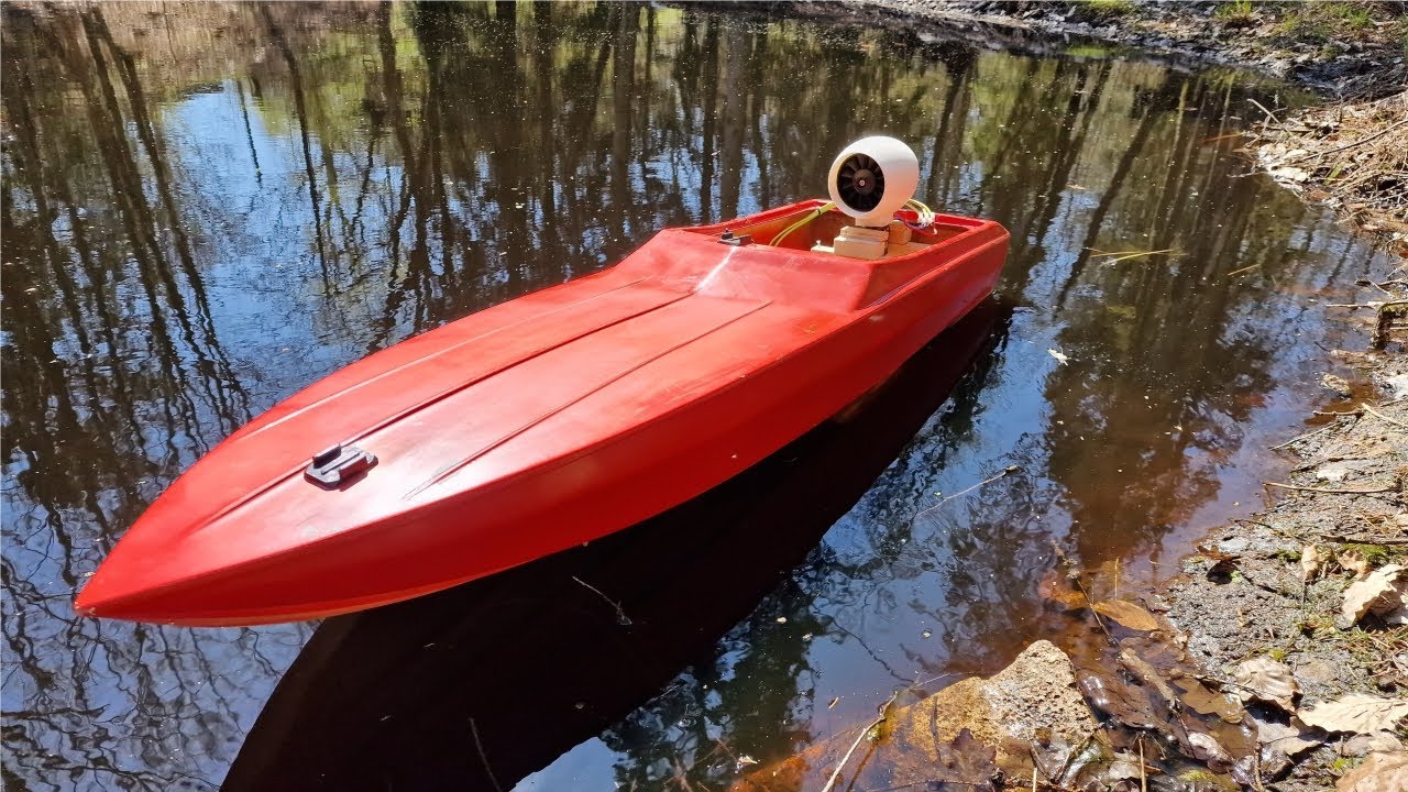 Rc Boat with single electric ducted fan