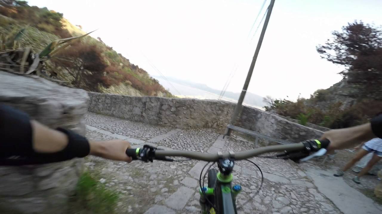 MTB Palermo - Monte Pellegrino scala vecchia parte centrale e finale + segment