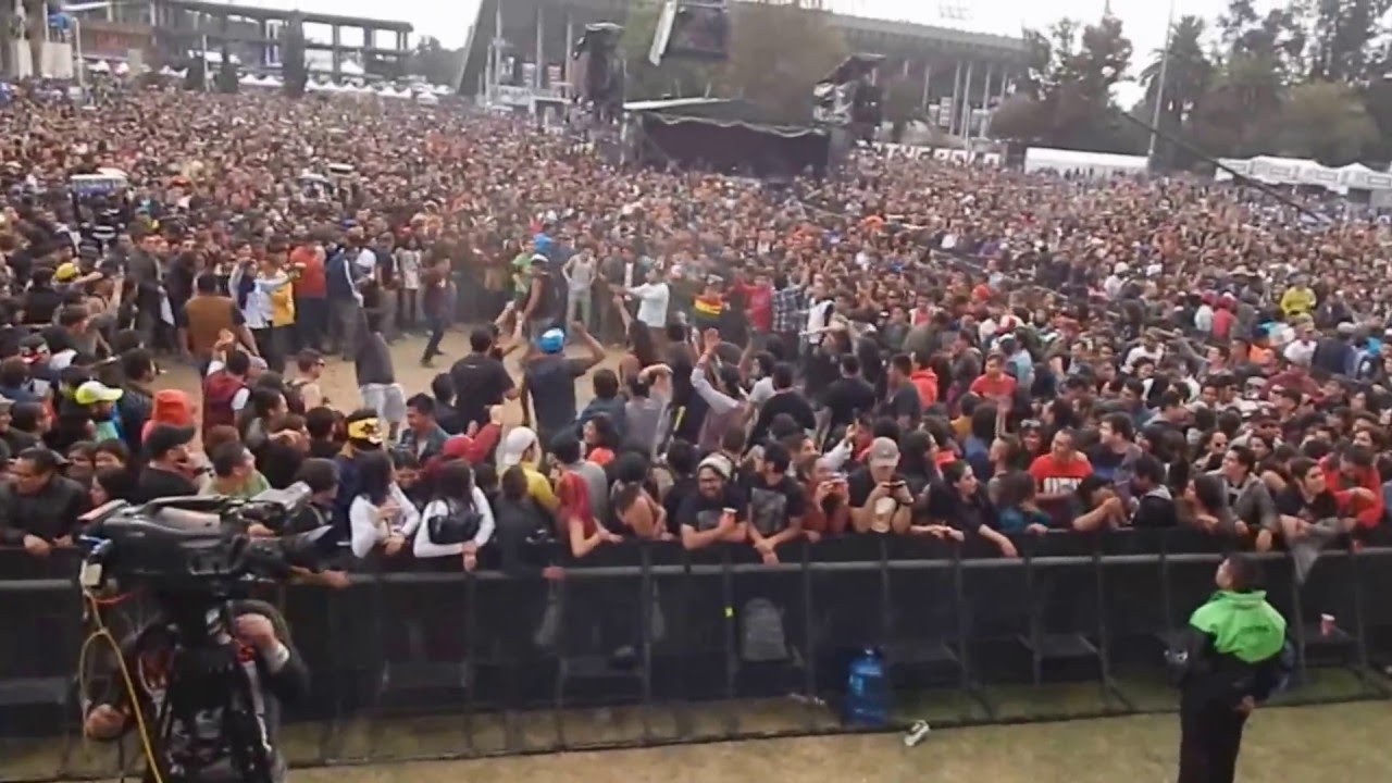 INTERPUESTO vive latino 2015 ( diabolica )
