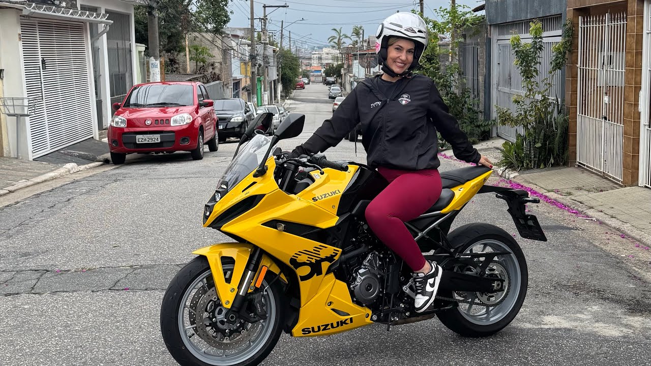 Achei um defeito na GSX8R 🥺