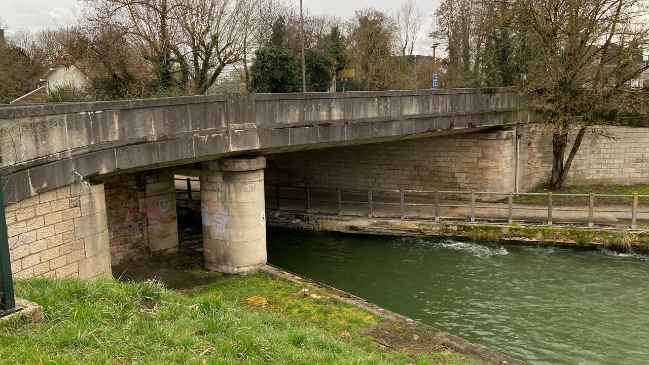 À Reims, le pont Fléchambault : un carrefour des « mobilités ».