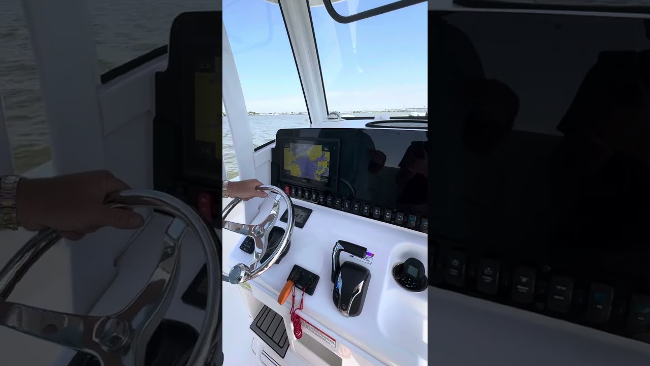 Sea Hunt Ultra 255SE Sea Trial 2