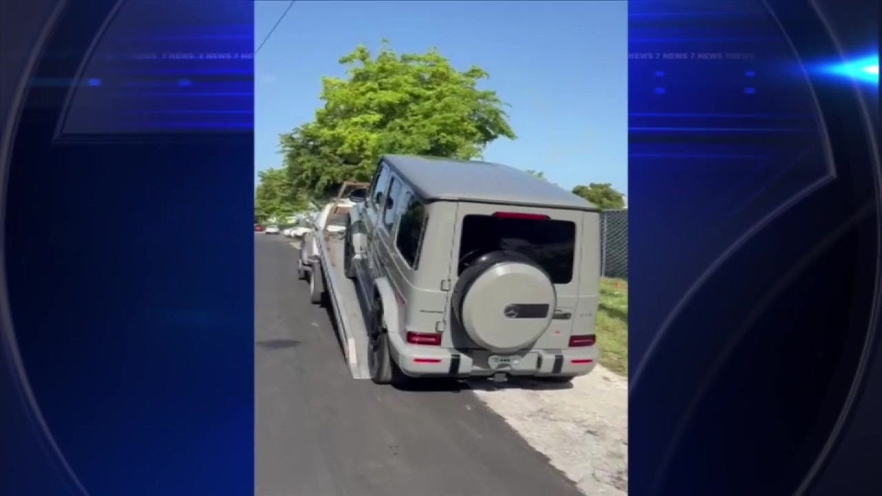 Auto broker says he stopped high-tech car crooks targeting his Mercedes G-Class SUV in Hollywood